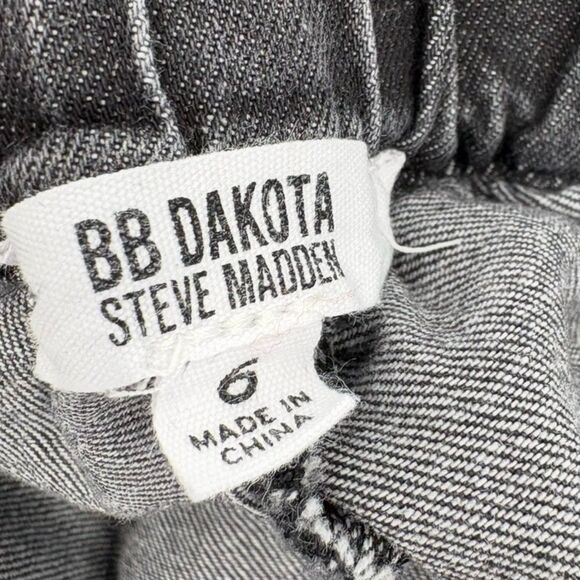 BB DAKOTA High Rise Paperbag Waist Cropped Jeans in Washed Black Women’s Size 6 - Picture 7 of 7